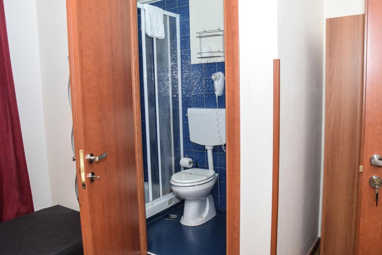 Hotel Kennedy Naples Extérieur photo